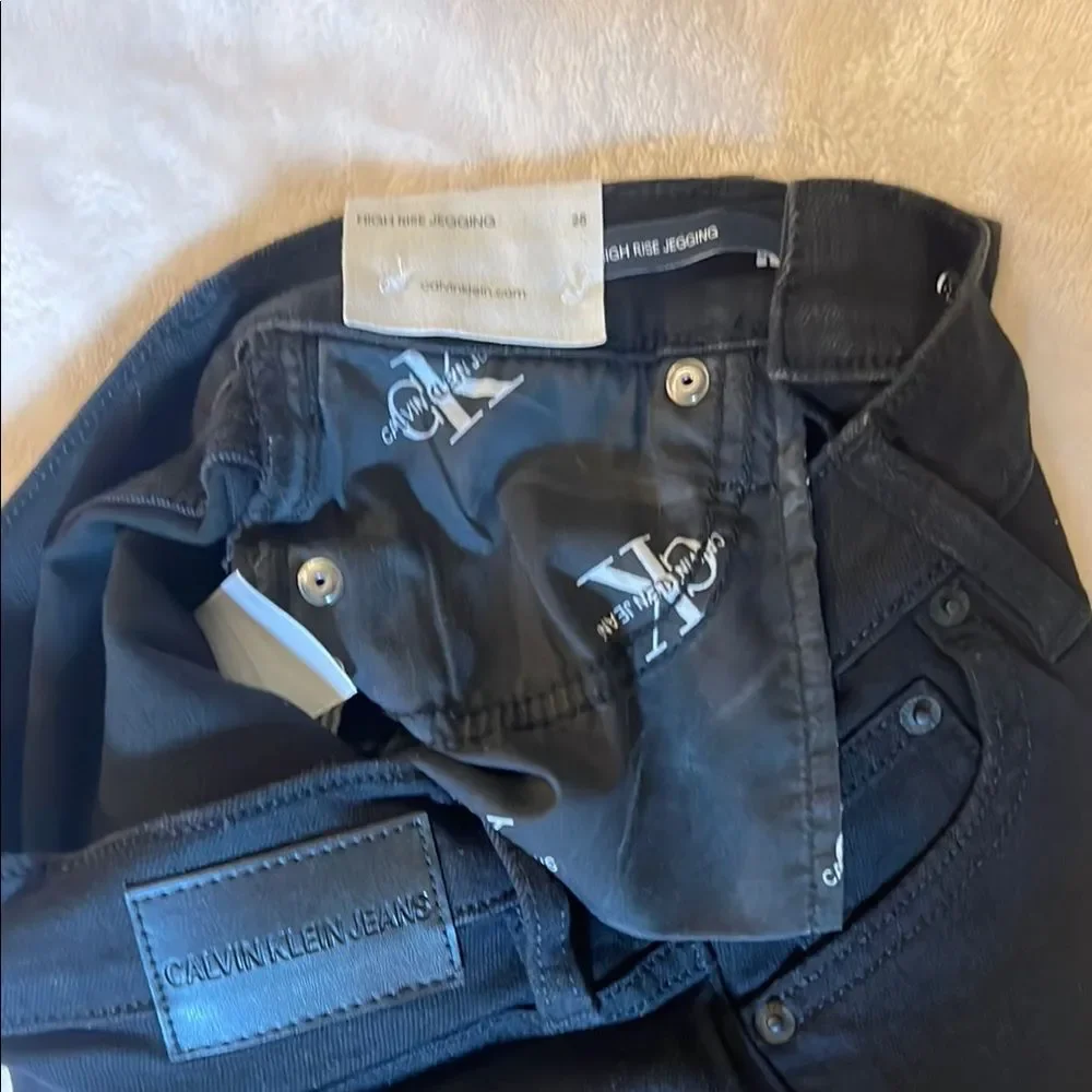 Calvin Klein Women’s Black Skinny Fit Denim Jeans Size 25 NWT